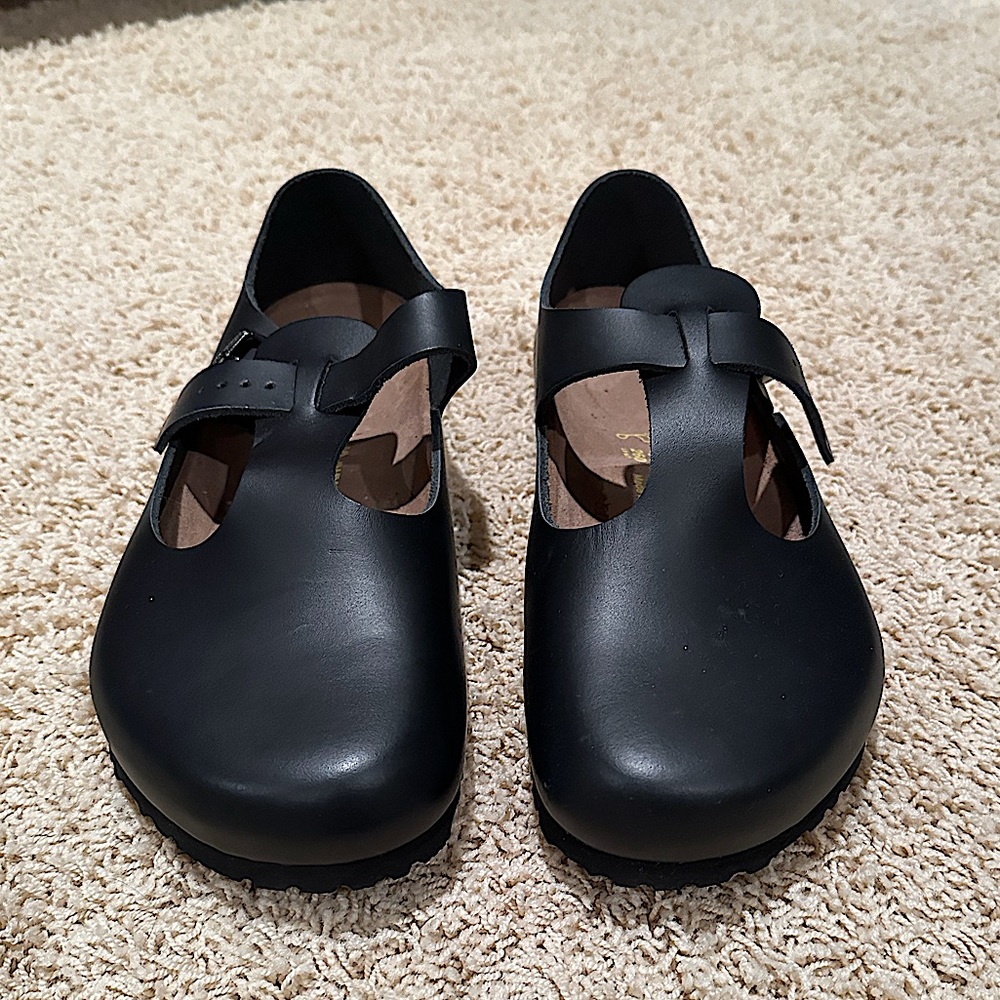 NWOT Birkenstock Mary Jane Black oiled leather RARE “PARIS” UK 40